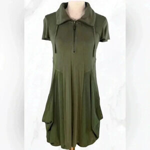 Philosophy stretchy cap sleeve 1/2 zip green slouchy pocket midi dress  S